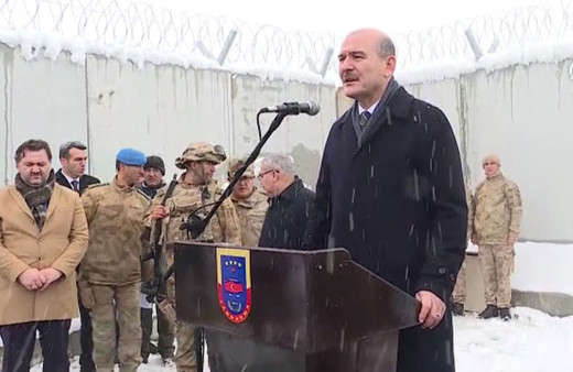 İçişleri Bakanı Süleyman Soylu, Muş'ta üs bölgesini ziyaret etti