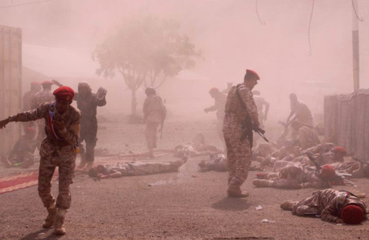 Yemen'de Husiler askeri mezuniyet törenine saldırdı! Çok sayıda ölü ve yaralı var