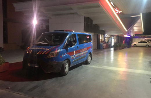 İzmir'de İlçe Sağlık Müdürü ile doktor eşi aynı saatlerde öldürüldü