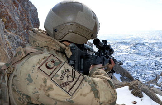 Van Tendürek Dağı'nda eksi 35 derecede vatan savunması