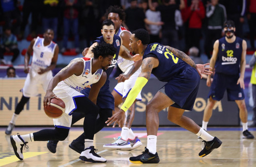 Fenerbahçe Beko güle oynaya kazandı