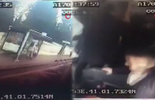 İETT otobüsüne başka bir otobüsün arkadan çarptığı anlar kamerada