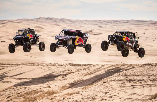 Dakar Rallisi'nde Peterhansel kazandı Sainz ise zirveyi korudu