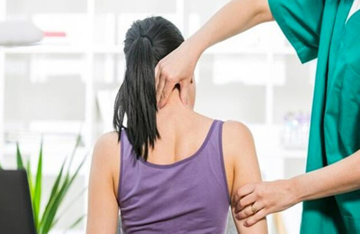 Lenfoma nedir boyunda ağrısız şişliğe sebep oluyor!