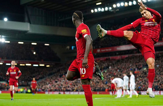 Premier Lig'de Liverpool'dan üst üste 11. galibiyet