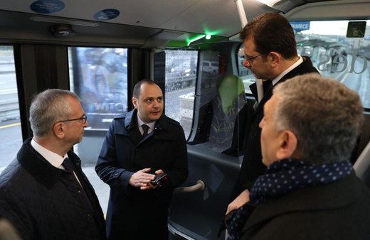 İstanbul'a yeni metrobüs geliyor! Ekrem İmamoğlu test etti