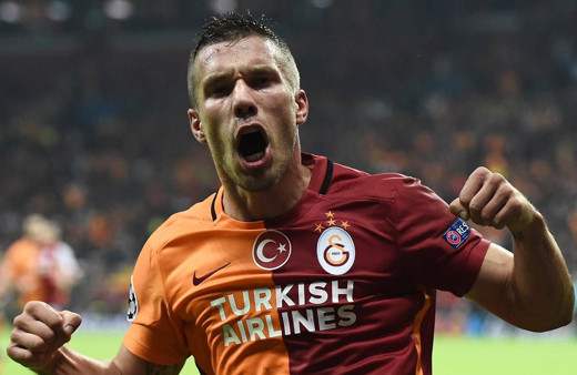 Süper Ligde Lukas Podolski sürprizi heyacan yarattı