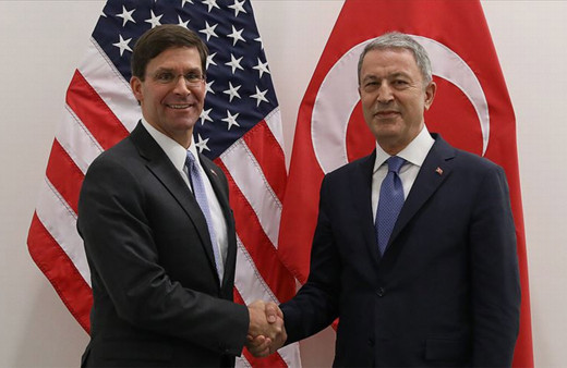 Bakan Akar ABD'li mevkidaşıyla telefonda görüştü