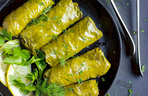 Karabuğdaylı zeytinyağlı yaprak sarma tarifi