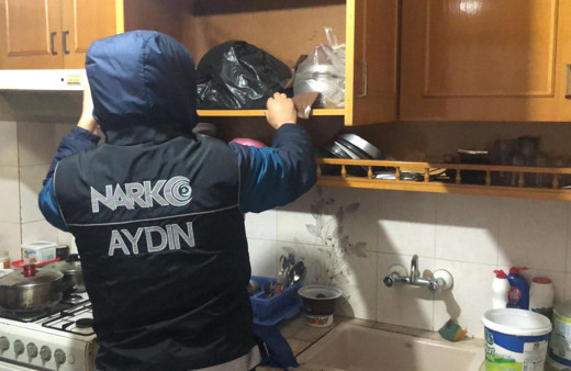 Emniyet'ten 49 ilde narkotik operasyonu! Çok sayıda gözaltı