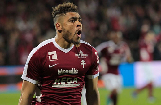 Falette İstanbul’a geldi, Fenerbahçe taraftarı ayağa kalktı!