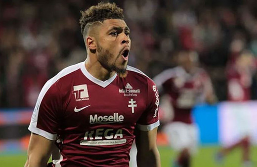 Falette İstanbul’a geldi, Fenerbahçe taraftarı ayağa kalktı!