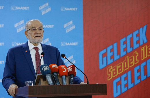 Karamollaoğlu: Trump'un parlamentodan onay alması gerekiyordu