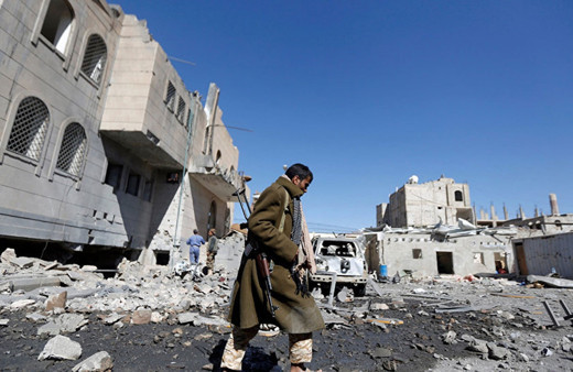 Yemen ordusu Husilere ait bir İHA düşürdü