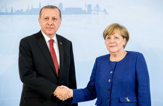 Erdoğan ve Merkel'den İdlib görüşmesi