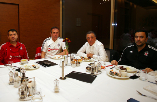 Ahmet Nur Çebi, Antalya'da takımla bir araya geldi