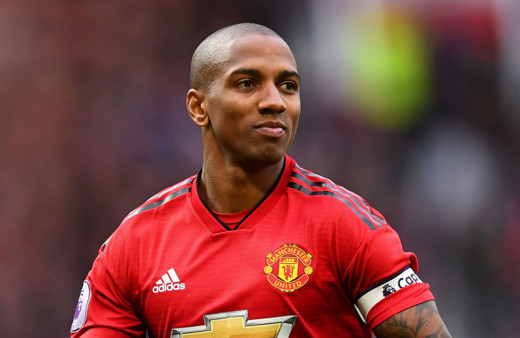 Ashley Young Inter'in radarında!