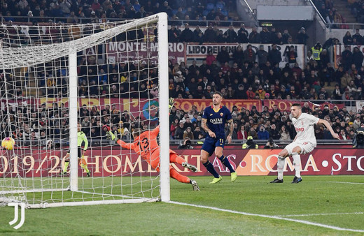 Juventus'ta Merih Demiral gol attıktan sonra sakatlandı