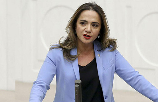 CHP'li Gamze İlgezdi kuaför kapattırdı deniyor eleştirilere böyle yanıt verdi