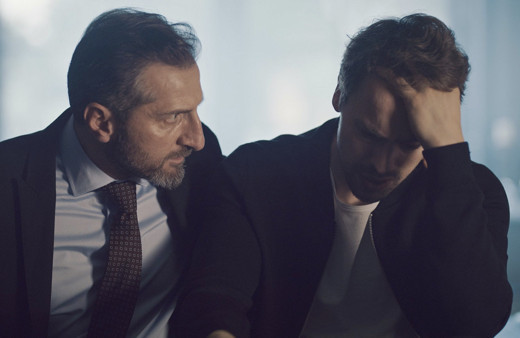 Atiye'deki Ozan kimdir Metin Akdülger yaşı kaç kimdir?