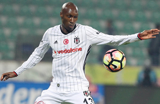 Beşiktaş yönetimi Atiba için gelen transfer teklifini reddetti
