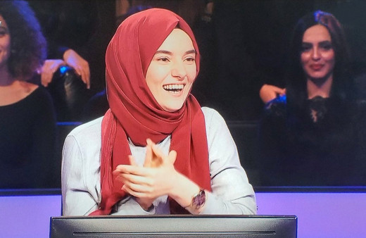 Ümmü Gülsüm uyardı itibar etmeyin bana ait değildir notuyla paylaştı