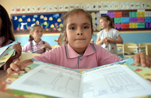 5 günden fazla devamsızlığı olanlar belge alabilir mi MEB son durum?