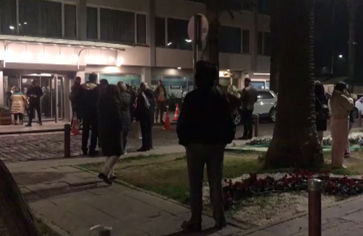 Manisa'daki deprem İzmir'de de hissedildi