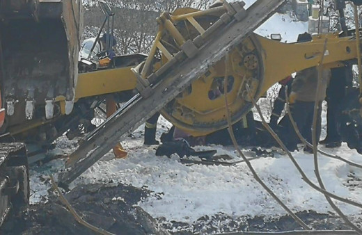 Çorum'da devrilen greyderin altında kalan muhtar öldü