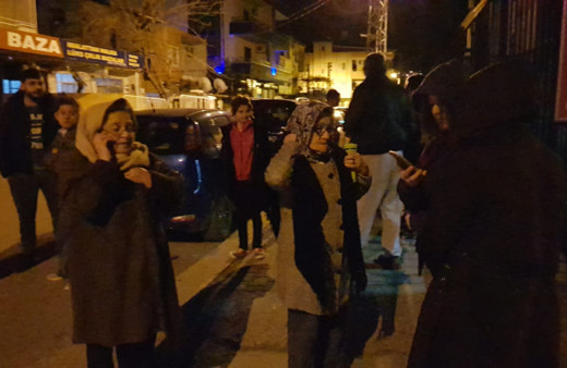 Elazığ'daki deprem Adana, Hatay ve Osmaniye'de de hissedildi