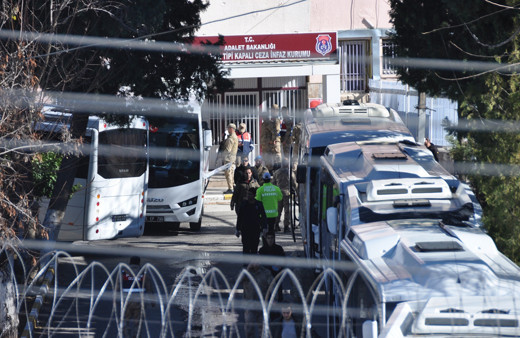 İzni biten mahkum açık cezaevine dönmezse ne olacak firari sayılacak