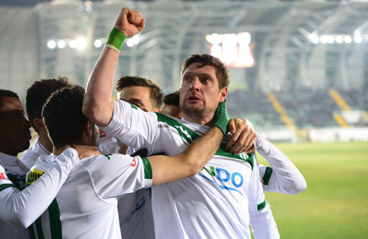 Seleznov, İbrahim Üzülmez ile küllerinden doğdu