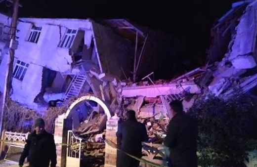 Elazığ Belediyesi depremde yaralanan vatandaşlarımız için acil kan çağrısında bulundu