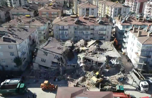 Elazığ depreminde yıkılan binalarla ilgili 8 farklı soruşturma açıldı