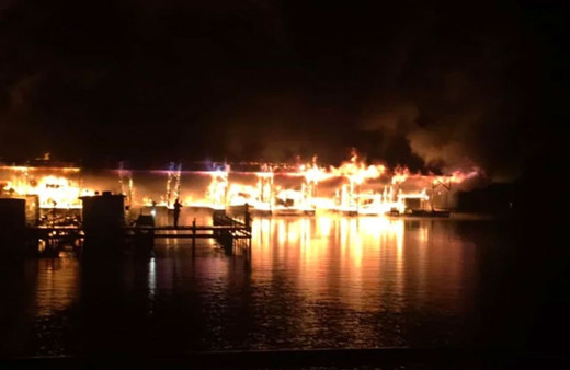 ABD’de bir marinada feci yangın: En az 8 ölü 6 yaralı