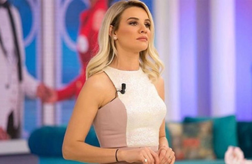 Esra Erol 20 dakikada Elazığ depremi için rekor bağış topladı bakın ne kadar