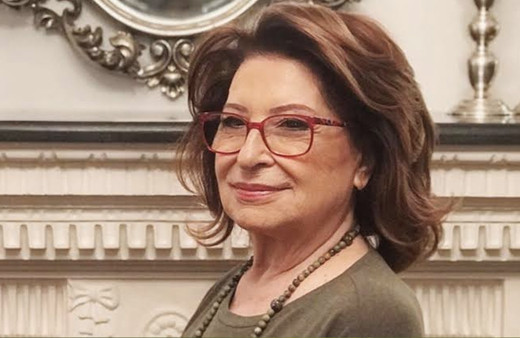 Doğduğun Ev Kaderindir dizisi hangi kitaptan uyarlama yazarı kim?