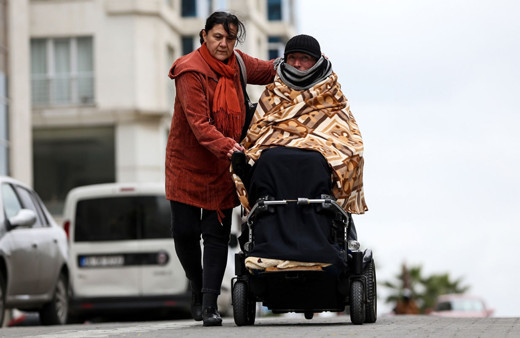 Doktorlar 20 yıl ömür biçti anne ilgisiyle 31 yıldır hayata tutunuyor