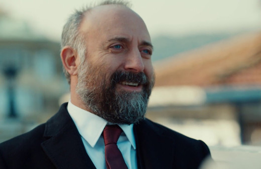 Babil dizisinde Halit Ergenç'in 'Metres' tepkisi son bölüme damga vurdu!