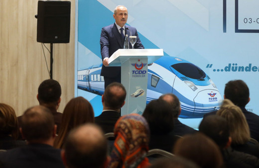 Bakan Cahit Turhan duyurdu Ankara İstanbul 30 dakika kısalacak