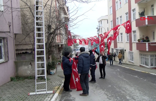 İdlib'de şehit olan Uzman Çavuş Halil Demir'in şehadet haberi ailesine verildi