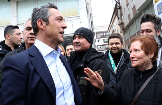 Ali Koç'la kadın taraftar arasında gülümseten diyalog