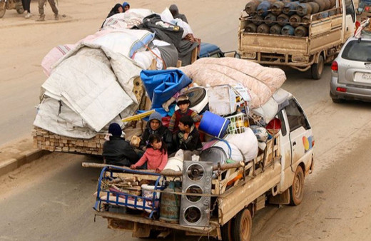 Esed saldırıları nedeniyle Türkiye sınırına iki günde 40 bin sivil göç etti