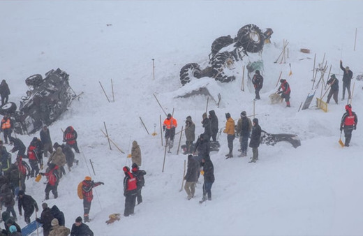 Van'daki çığ felaketleri araştırılacak! İçişleri Bakanlığı 3 müfettiş görevlendirildi