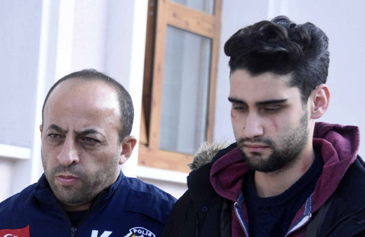 Şiddet mağduru kadını kurtarırken katil oldu