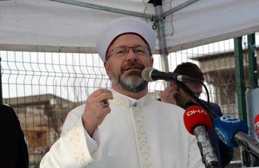 Ali Erbaş: Kur'an kurslarımız, şeytandan korunmuş bölgelerdir