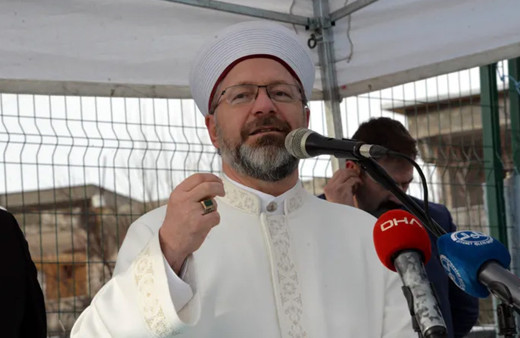 Ali Erbaş: Kur'an kurslarımız, şeytandan korunmuş bölgelerdir