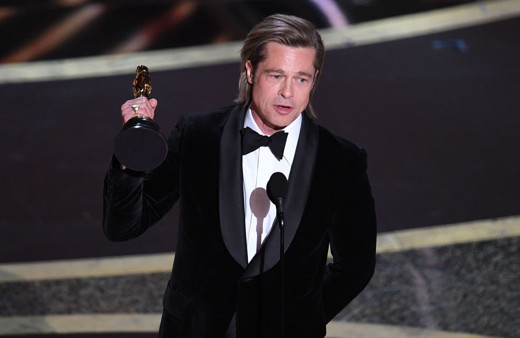 Brad Pitt Oscar Ödülü'nü aldı! Donald Trump'a yaptığı gönderme olay oldu!
