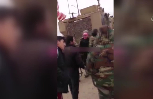 ABD Kamışlı'ya saldırıda bulundu! Esed askerleriyle birbirlerine saldırdılar