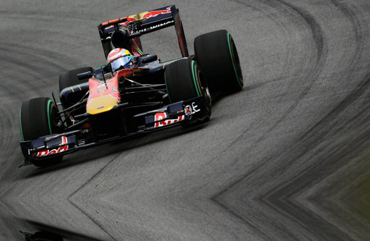 Kovid 19 virüsü  Çin Grand Prix'i vurdu